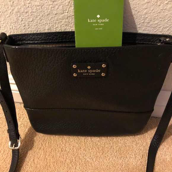 Kate Spade Crossbody - Picture 2 of 4